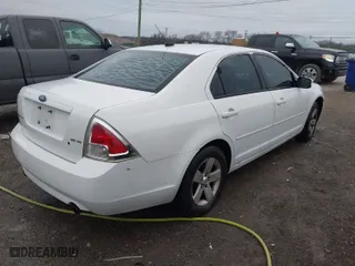 2007 Ford Fusion SE with VIN 3FAHP07167R146612, listed as a IAAI auction lot 41732649 with 237,389 mi miles. Bid and sale history available at carsss.com. Image 4.