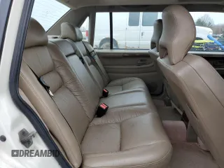 1996 Volvo 960 z VIN YV1KS9607T1082316, wystawiony jako Copart lot #44274985 z przebiegiem 71 948 mil mil oraz Szkody całkowita. Historia ofert i sprzedaży dostępna na DreamBid. Obrazek 10.