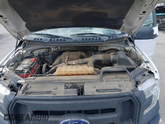 2015 Ford F-150 XL with VIN 1FTEX1CP4FKE77110, listed as a IAAI auction lot 41827201 with 230,629 mi miles. Bid and sale history available at carsss.com. Image 10.