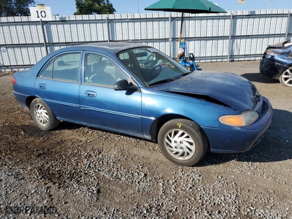 1998 Ford Escort SE with VIN 1FAFP13P1WW167919, listed as a Copart auction lot 72810024 with 211520 miles and Salvage Title. Bid and sale history available at carsss.com. Image 4.