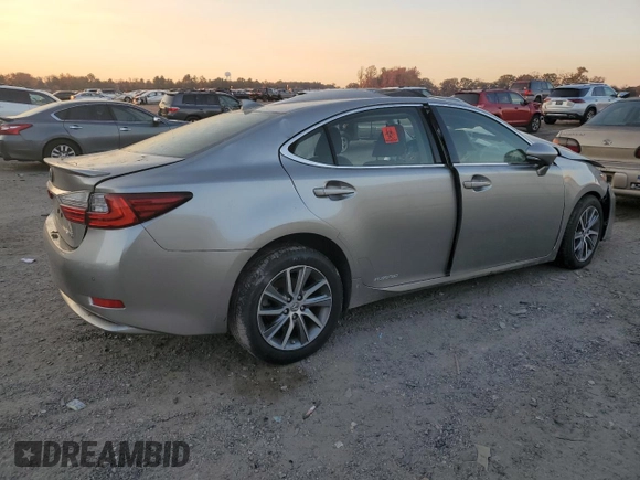 2018 Lexus ES with VIN JTHBW1GG8J2177593, listed as a Copart auction lot 77299034 with 0 mi miles and Salvage Title. Bid and sale history available at carsss.com. Image 3.