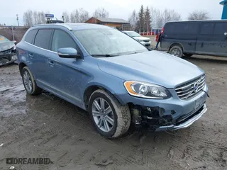 2017 Volvo XC60 Inscription with VIN YV440MRU6H2170911, listed as a IAAI auction lot 42096989 with 78,818 mi miles. Bid and sale history available at carsss.com. Image 1.