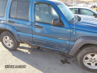 2004 Jeep Liberty Limited with VIN 1J4GL58K34W235515, listed as a IAAI auction lot 41863833 with 200,935 mi miles. Bid and sale history available at carsss.com. Image 6.