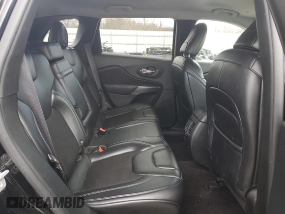2019 Jeep Cherokee Latitude Plus with VIN 1C4PJMLB9KD191316, listed as a Copart auction lot 49441065 with 181,348 mi miles and Salvage Title. Bid and sale history available at carsss.com. Image 11.