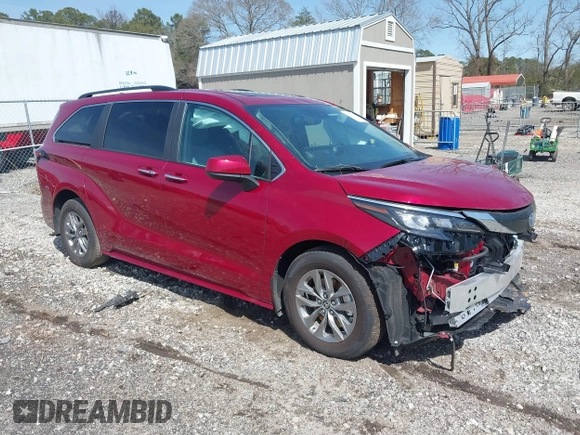 2025 Toyota Sienna XLE with VIN 5TDYRKEC7SS236507, listed as a IAAI auction lot 41635251 with 2,422 mi miles and . Bid and sale history available at DreamBid. Image 1.