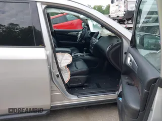 2017 Nissan Pathfinder SV z VIN 5N1DR2MM0HC619400, wystawiony jako IAAI lot #42457072 z przebiegiem 159 839 mil mil oraz . Historia ofert i sprzedaży dostępna na DreamBid. Obrazek 5.