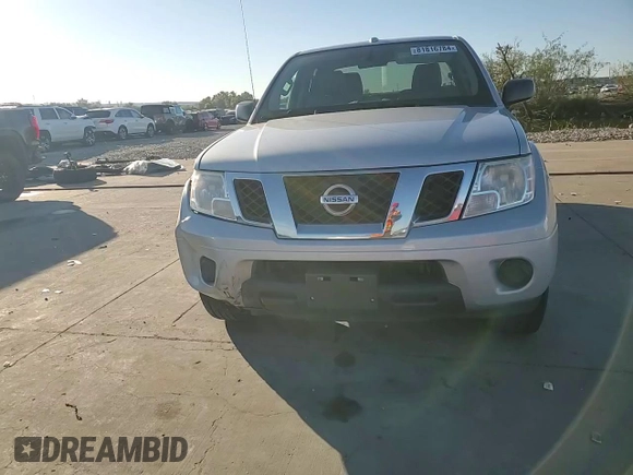 2013 Nissan Frontier SL z VIN 1N6AD0ER3DN753897, wystawiony jako Copart lot #81816784 z przebiegiem 212 485 mil mil oraz Czysty tytuł • Clean title. Historia ofert i sprzedaży dostępna na DreamBid. Obrazek 13.