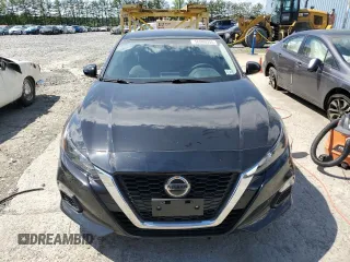 2022 Nissan Altima S with VIN 1N4BL4BV7NN407247, listed as a Copart auction lot 56980355 with 68,847 mi miles and Salvage title. Bid and sale history available at DreamBid. Image 5.