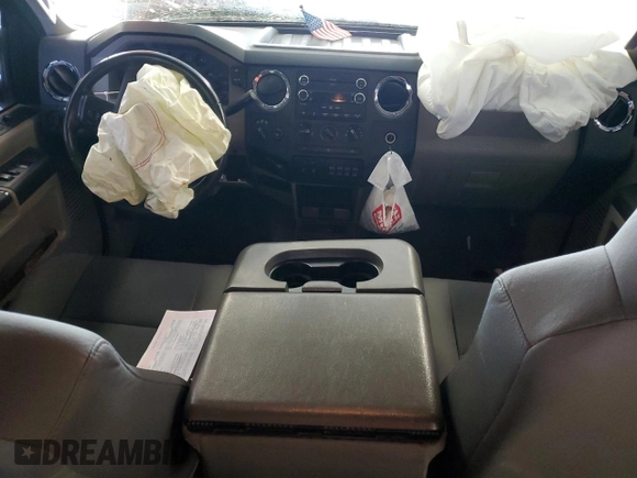2009 Ford F-250 XL with VIN 1FTSW21509EA50670, listed as a Copart auction lot 83538184 with 112,091 mi miles and Salvage title. Bid and sale history available at DreamBid. Image 8.