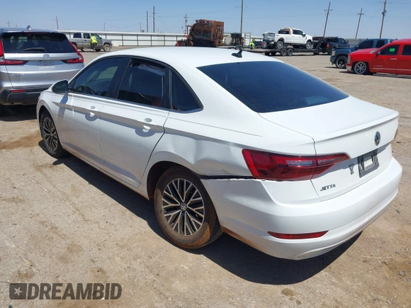 2021 Volkswagen Jetta S z VIN 3VWC57BU8MM035618, wystawiony jako IAAI lot #41998464 z przebiegiem 56 099 mil mil oraz . Historia ofert i sprzedaży dostępna na DreamBid. Obrazek 3.