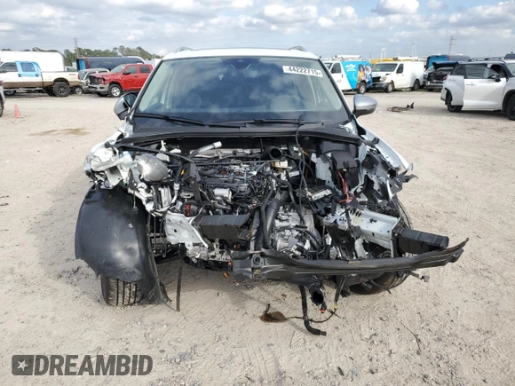 2024 Volkswagen Tiguan z VIN 3VVTB7AXXRM208006, wystawiony jako Copart lot #44222715 z przebiegiem 1 904 mil mil oraz Szkoda całkowita • Salvage title. Historia ofert i sprzedaży dostępna na DreamBid. Obrazek 5.