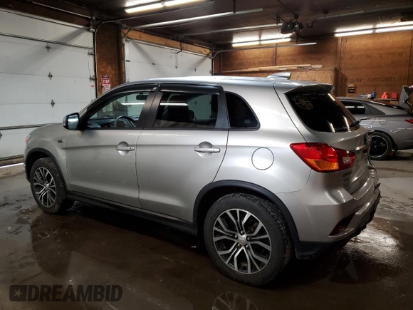 2018 Mitsubishi Outlander SE z VIN JA4AR3AW5JU017329, wystawiony jako Copart lot #54072085 z przebiegiem 77 154 mil mil oraz Szkoda całkowita • Salvage title. Historia ofert i sprzedaży dostępna na DreamBid. Obrazek 2.