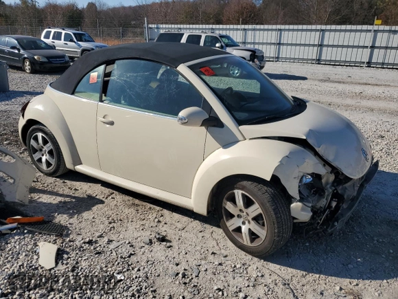 2006 Volkswagen Beetle с VIN 3VWRG31Y76M323201, выставлен на аукционе Copart как лот 83189654 с пробегом 130 904 миль миль и Списание • Salvage title. История ставок и продаж доступна на DreamBid. Изображение 4.