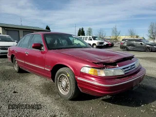 1995 Ford Crown Victoria LX с VIN 2FALP74W2SX117864, выставлен на аукционе Copart как лот 52440825 с пробегом 109 409 миль миль и Списание • Salvage title. История ставок и продаж доступна на DreamBid. Изображение 11.