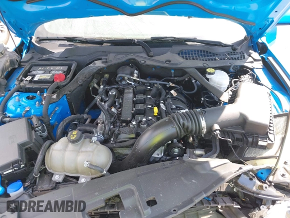 2022 Ford Mustang EcoBoost z VIN 1FATP8UH8N5115470, wystawiony jako IAAI lot #42065747 z przebiegiem 62 335 mil mil oraz . Historia ofert i sprzedaży dostępna na DreamBid. Obrazek 10.