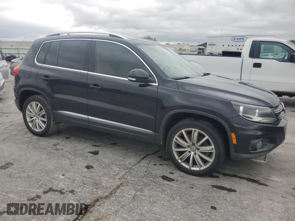 2013 Volkswagen Tiguan S z VIN WVGAV3AX3DW573525, wystawiony jako Copart lot #58757415 z przebiegiem 116 069 mil mil oraz Czysty tytuł • Clean title. Historia ofert i sprzedaży dostępna na DreamBid. Obrazek 4.