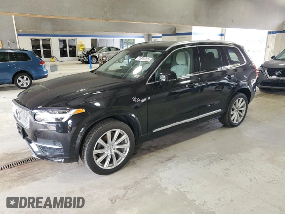2019 Volvo XC90 Inscription with VIN YV4A22PLXK1511820, listed as a Copart auction lot 55810785 with 55,288 mi miles and Salvage title. Bid and sale history available at DreamBid. Image 1.