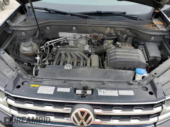 2019 Volkswagen Atlas SE with VIN 1V2LR2CA0KC505636, listed as a Copart auction lot 47648835 with 107,426 mi miles and Salvage title. Bid and sale history available at DreamBid. Image 12.