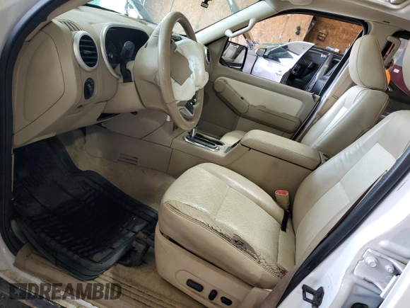 2010 Mercury Mountaineer Premier z VIN 4M2EN4JE1AUJ06924, wystawiony jako Copart lot #55436415 z przebiegiem Nie podano mil oraz Szkody całkowita. Historia ofert i sprzedaży dostępna na DreamBid. Obrazek 7.