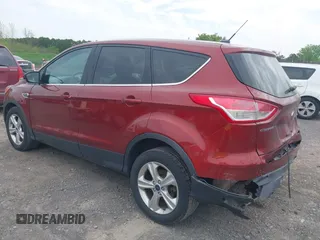 2014 Ford Escape SE с VIN 1FMCU9GX0EUD90716, выставлен на аукционе IAAI как лот 42589732 с пробегом 117 806 миль миль и . История ставок и продаж доступна на DreamBid. Изображение 3.