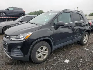 2020 Chevrolet Trax LT with VIN KL7CJPSB6LB004772, listed as a Copart auction lot 60971855 with 42,277 mi miles and Salvage title. Bid and sale history available at DreamBid. Image 1.