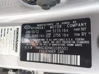 2012 Hyundai Genesis 5.0L with VIN KMHGC4DH4CU185501, listed as a IAAI auction lot 41939420 with 146,409 mi miles. Bid and sale history available at carsss.com. Image 9.