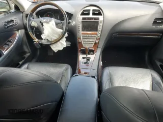 2011 Lexus ES 330 z VIN JTHBK1EG3B2448852, wystawiony jako Copart lot #52402785 z przebiegiem 71 631 mil mil oraz Szkoda całkowita • Salvage title. Historia ofert i sprzedaży dostępna na DreamBid. Obrazek 8.