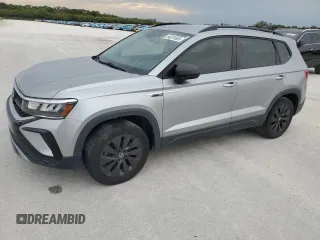 2022 Volkswagen Taos S z VIN 3VVMX7B28NM056178, wystawiony jako Copart lot #54261065 z przebiegiem 17 493 mil mil oraz Szkoda całkowita • Salvage title. Historia ofert i sprzedaży dostępna na DreamBid. Obrazek 1.