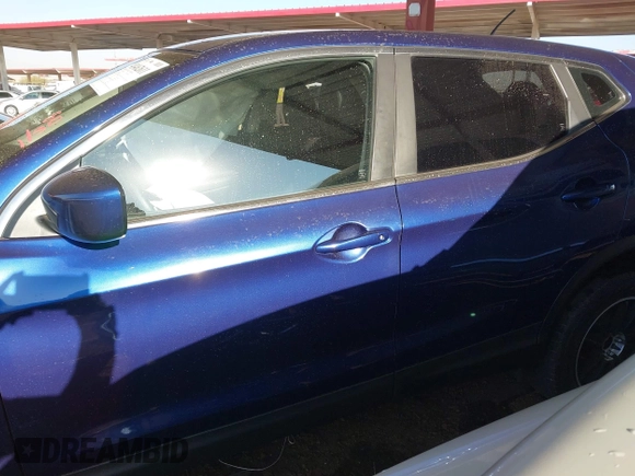2017 Nissan Rogue S z VIN JN1BJ1CP0HW004324, wystawiony jako IAAI lot #41462611 z przebiegiem 50 488 mil mil oraz . Historia ofert i sprzedaży dostępna na DreamBid. Obrazek 14.