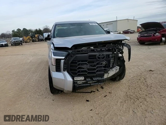 2022 Toyota Tundra 2WD SR5 with VIN 5TFLA5AB8NX015593, listed as a Copart auction lot 45857105 with 49,660 mi miles and Salvage Title. Bid and sale history available at carsss.com. Image 13.