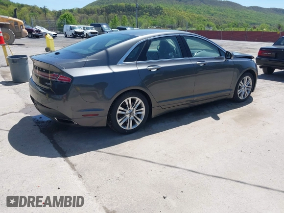 2016 Lincoln MKZ with VIN 3LN6L2J98GR611569, listed as a IAAI auction lot 42151123 with 84,184 mi miles and . Bid and sale history available at DreamBid. Image 4.