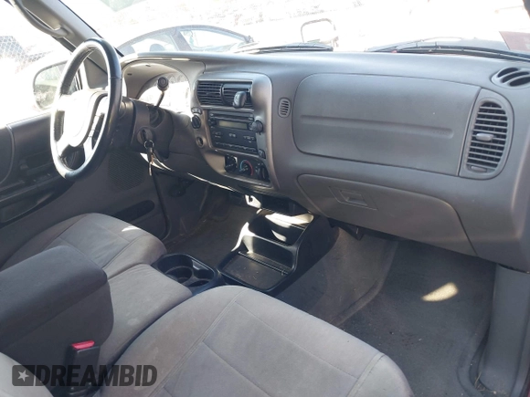 2004 Ford Ranger XL Fleet with VIN 1FTZR45E04PB30477, listed as a IAAI auction lot 42053429 with 217,812 mi miles. Bid and sale history available at carsss.com. Image 5.