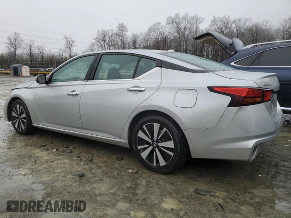 2021 Nissan Altima 2.5 SV with VIN 1N4BL4DV2MN328287, listed as a Copart auction lot 44202495 with 84,523 mi miles and Salvage Title. Bid and sale history available at carsss.com. Image 2.