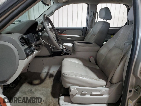 2009 Chevrolet Tahoe 2LT z VIN 1GNFK23099R224458, wystawiony jako Copart lot #59935215 z przebiegiem 229 549 mil mil oraz Szkoda całkowita • Salvage title. Historia ofert i sprzedaży dostępna na DreamBid. Obrazek 7.