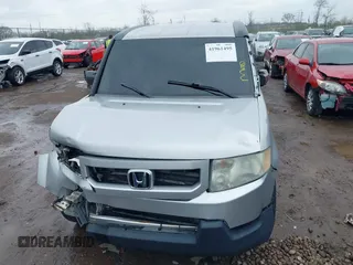 2010 Honda Element EX with VIN 5J6YH2H7XAL001627, listed as a IAAI auction lot 41961495 with 280,088 mi miles and . Bid and sale history available at DreamBid. Image 12.