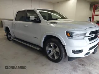 2021 Ram 1500 Laramie z VIN 1C6SRFJT6MN671456, wystawiony jako IAAI lot #41087757 z przebiegiem 40 593 mil mil oraz . Historia ofert i sprzedaży dostępna na DreamBid. Obrazek 1.