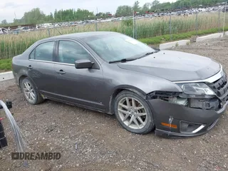 2010 Ford Fusion SEL с VIN 3FAHP0JG2AR322396, выставлен на аукционе IAAI как лот 42411143 с пробегом 136 320 миль миль и . История ставок и продаж доступна на DreamBid. Изображение 13.