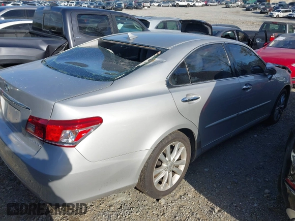 2011 Lexus ES with VIN JTHBK1EG3B2445238, listed as a IAAI auction lot 41823513 with 254,943 mi miles. Bid and sale history available at carsss.com. Image 4.