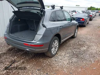 2013 Audi Q5 Premium with VIN WA1CFAFP2DA081938, listed as a IAAI auction lot 42088589 with 136,173 mi miles. Bid and sale history available at carsss.com. Image 4.