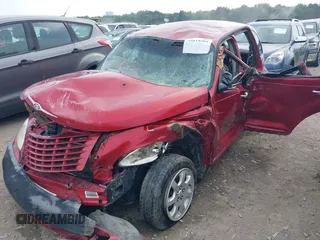 2001 Chrysler PT Cruiser z VIN 3C4FY4BB31T623108, wystawiony jako IAAI lot #39818981 z przebiegiem Nie podano mil oraz . Historia ofert i sprzedaży dostępna na DreamBid. Obrazek 6.