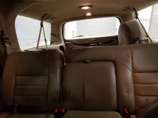 2003 Ford Excursion Limited z VIN 1FMNU43S93EA16294, wystawiony jako Copart lot #86100534 z przebiegiem 162 057 mil mil oraz Szkoda całkowita • Salvage title. Historia ofert i sprzedaży dostępna na DreamBid. Obrazek 10.