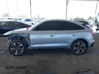 2023 Audi SQ5 Sportback Premium Plus с VIN WA124AFY1P2033677, выставлен на аукционе IAAI как лот 41998875 с пробегом 34 674 миль миль и . История ставок и продаж доступна на DreamBid. Изображение 15.