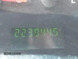 2007 Ford Econoline Cargo Commercial z VIN 1FTNE14W17DA65969, wystawiony jako IAAI lot #42221582 z przebiegiem 223 944 mil mil oraz . Historia ofert i sprzedaży dostępna na DreamBid. Obrazek 15.