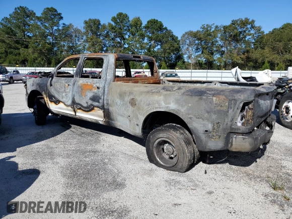 2021 Ram 3500 Tradesman with VIN 3C63RRGL7MG528005, listed as a Copart auction lot 75742574 with 0 mi miles and Salvage Title. Bid and sale history available at carsss.com. Image 2.