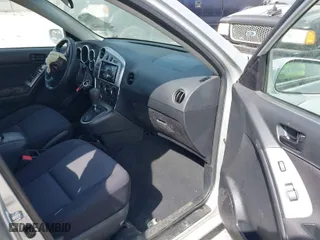 2005 Pontiac Vibe with VIN 5Y2SM638X5Z431711, listed as a IAAI auction lot 41805490 with 151,777 mi miles. Bid and sale history available at carsss.com. Image 5.