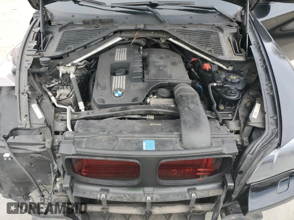 2009 BMW X6 z VIN 5UXFG43599L222230, wystawiony jako Copart lot #42610035 z przebiegiem 186 784 mil mil oraz Szkoda całkowita • Salvage title. Historia ofert i sprzedaży dostępna na DreamBid. Obrazek 12.
