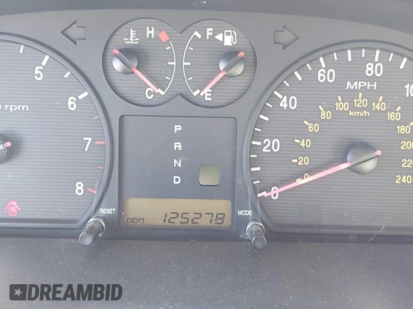 2004 Hyundai Sonata GLS with VIN KMHWF35H34A971076, listed as a IAAI auction lot 41817272 with 125,278 mi miles. Bid and sale history available at carsss.com. Image 15.