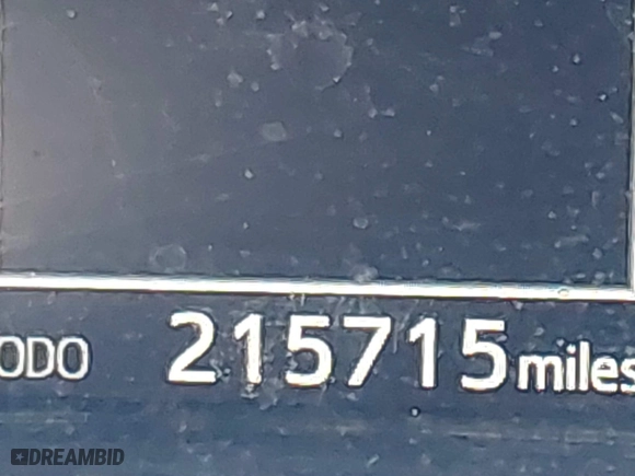 2014 Toyota Highlander XLE with VIN 5TDKKRFH3ES038170, listed as a IAAI auction lot 41740889 with 215,715 mi miles. Bid and sale history available at carsss.com. Image 16.