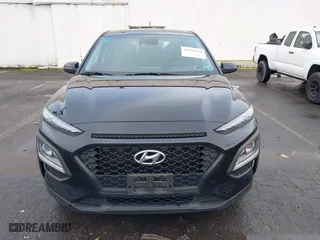 2020 Hyundai Kona SE with VIN KM8K1CAA4LU586144, listed as a IAAI auction lot 41158718 with 19,951 mi miles. Bid and sale history available at carsss.com. Image 13.