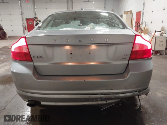 2009 Volvo S80 I6 Turbo with VIN YV1AH992291094101, listed as a IAAI auction lot 41947204 with 137,435 mi miles. Bid and sale history available at carsss.com. Image 16.